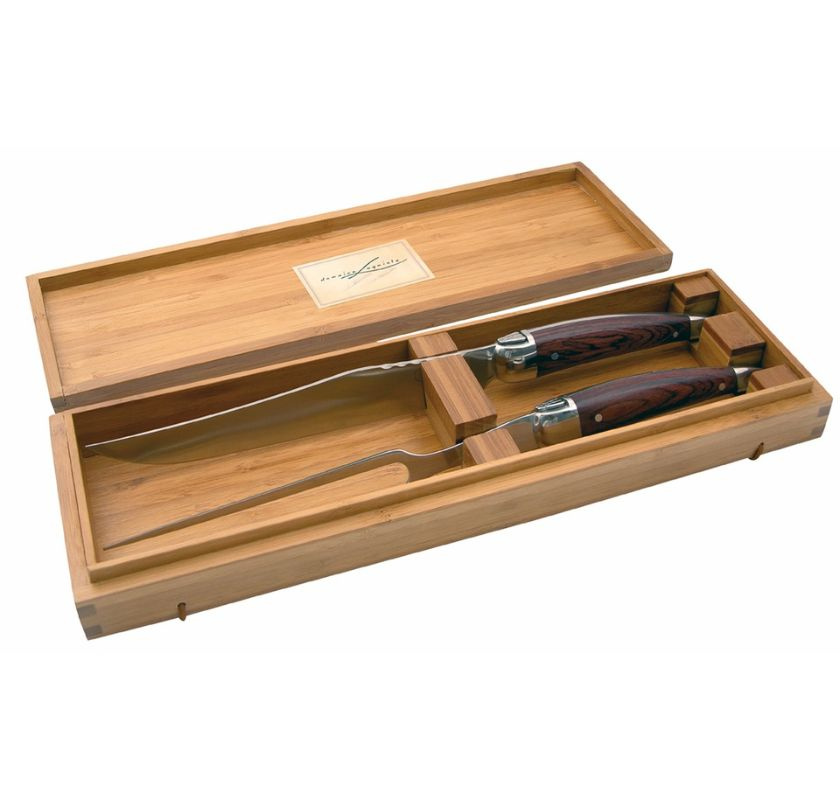 Trancherset med kniv och gaffel i tr�ask Laguiole