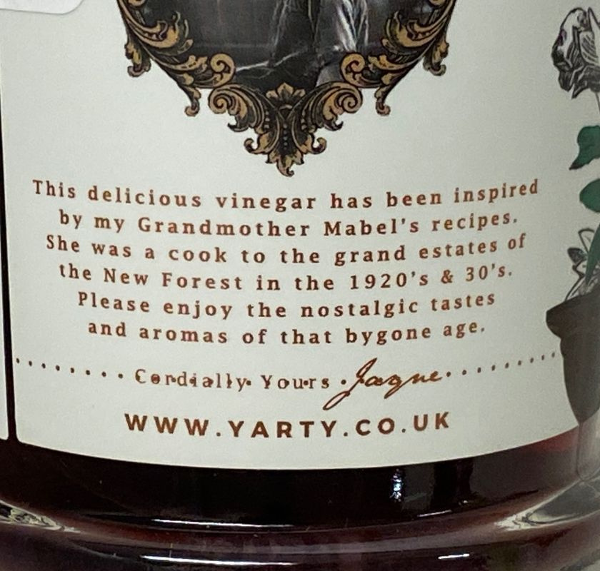 Granat�ppelvin�ger Yarty Pomegranate vinegar�