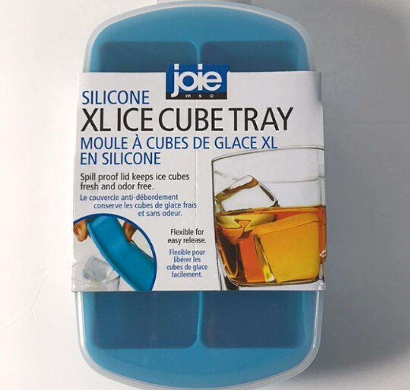 Isbricka i silikon med lock f�r stora isbitar bl�