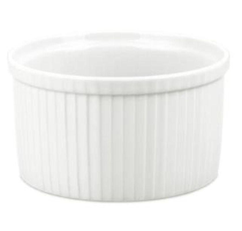 Suffl�form i vitt porslin Pillivuyt UTG�TT