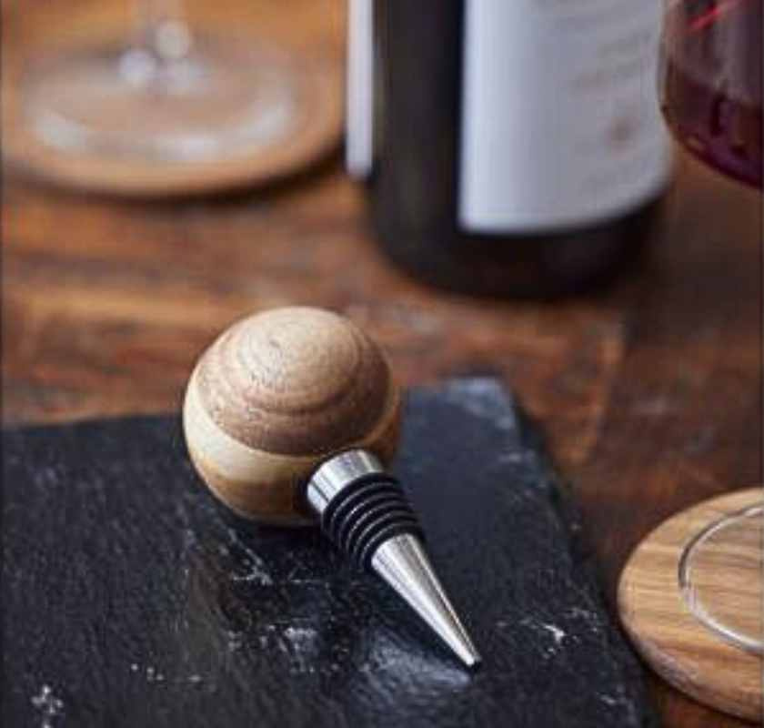 Flaskstopp med kula i tr� UTG�TT