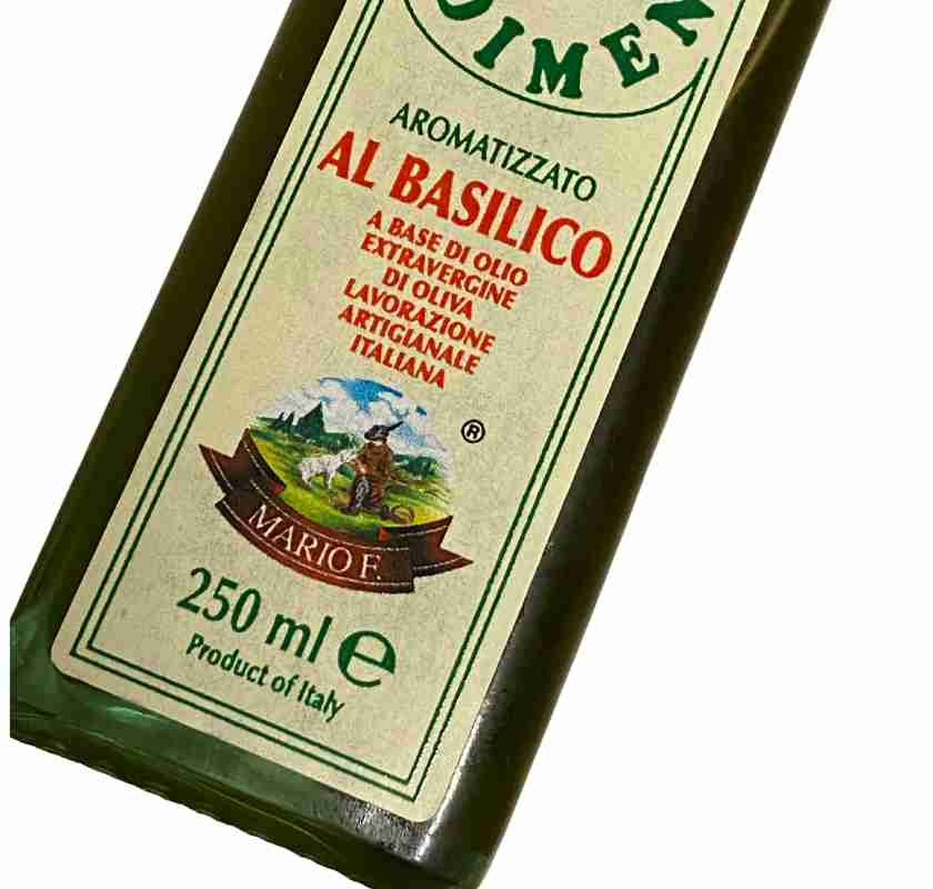 basilikaolja av olivolja