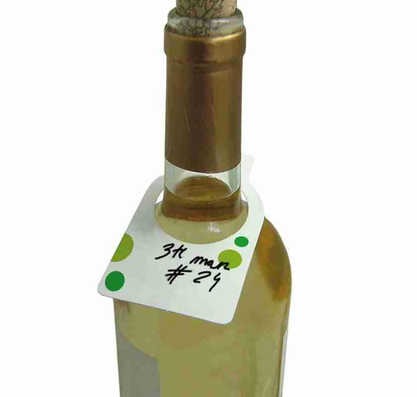 Flasketikett p� vitvinsflaska