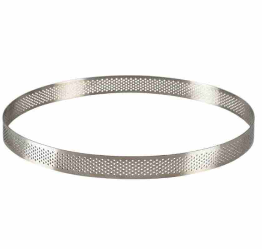 T�rtring perforerad 24 cm