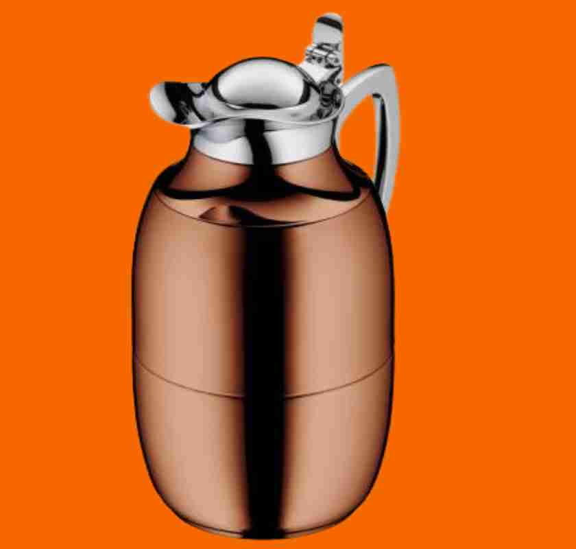 Juwel Termoskanna 1 liter i koppar & st�l mot orange bakgrund