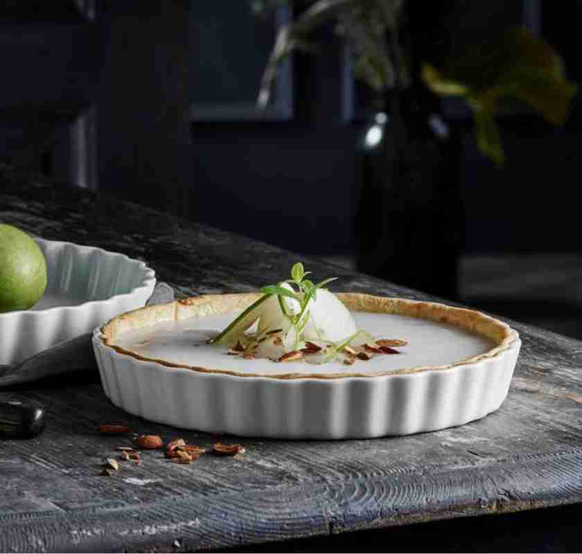 Pajform i vitt porslin Pillivuyt