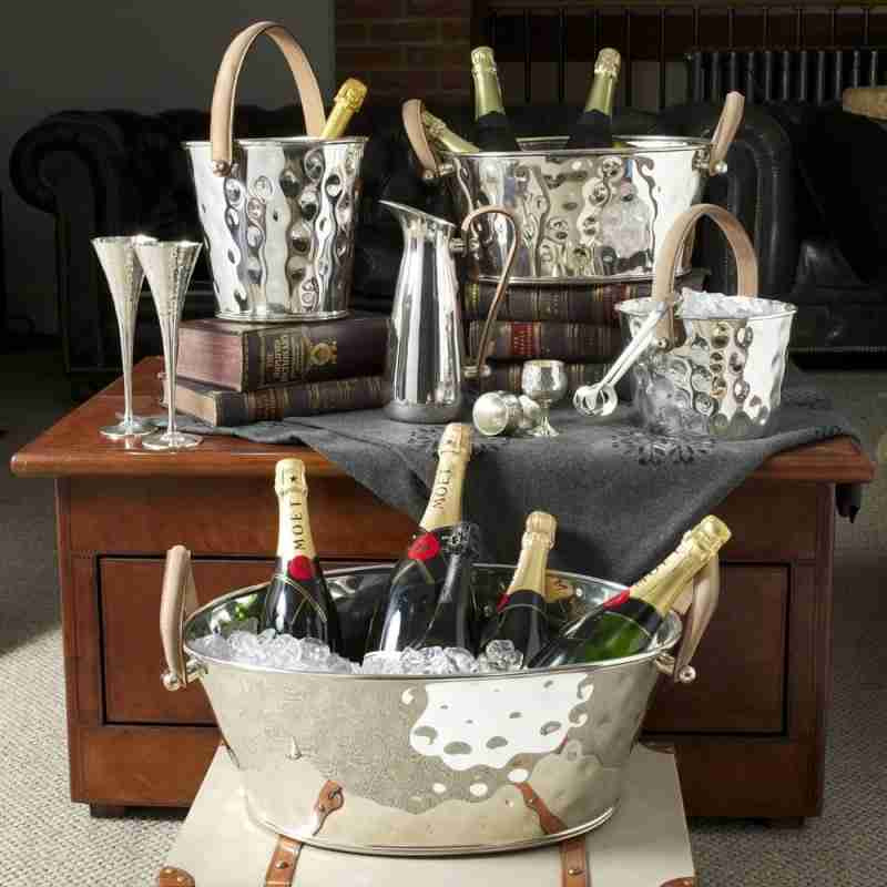 Vinhinkar och champagnebad i olika storlekar alla med med l�derhandtag