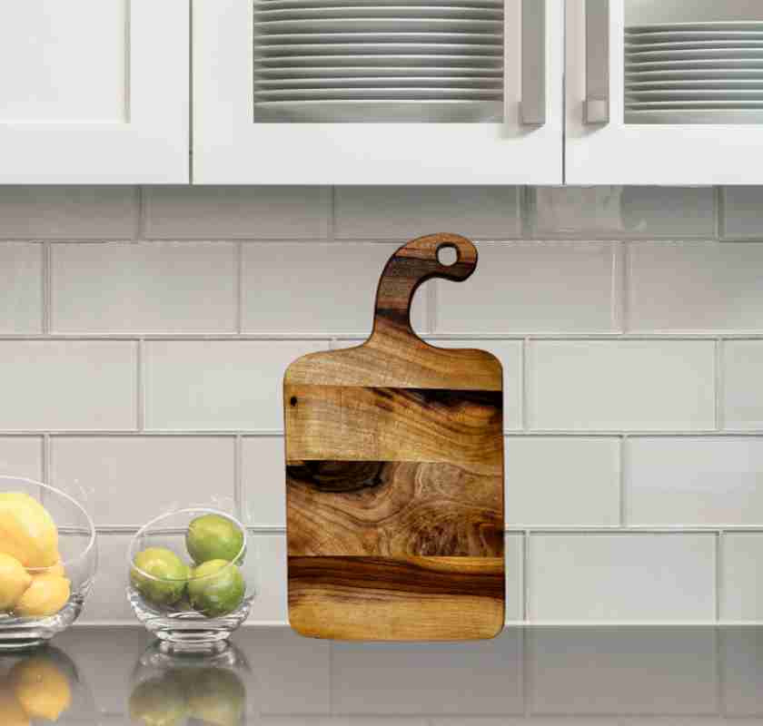 Serveringsbr�dan i valn�t p� k�ksb�nk