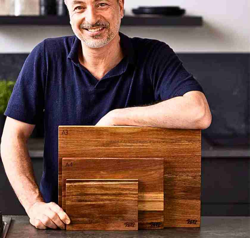 Sk�rbr�da A3, A4 & A5 Tarragon By Tareq Taylor 