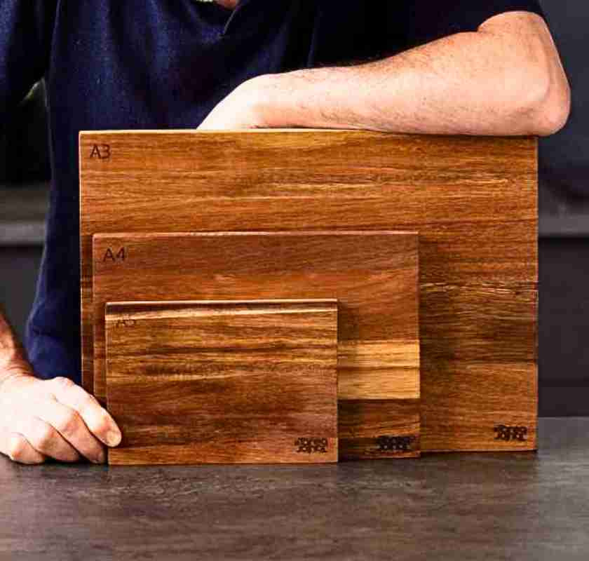 Sk�rbr�da A3, A4 & A5 Tarragon By Tareq Taylor 