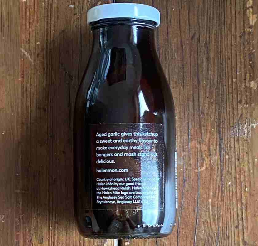 Black Garlic Ketchup flaskans baksida