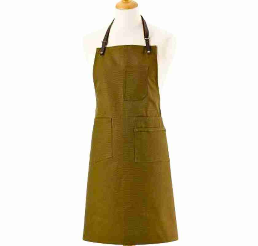 F�rkl�de i canvas med tre fickor kaki